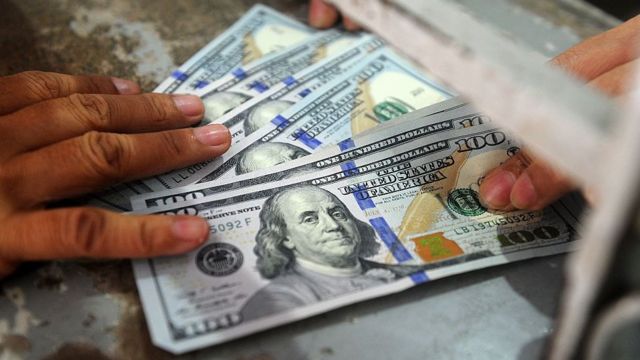 El dólar paralelo superó la barrera de los 3 millones de bolívares