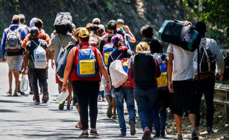 Denuncian: De cada 10 desplazados venezolanos 4 son niños