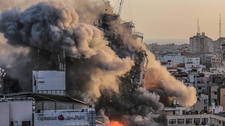 Hamas lanzó más de 20 cohetes contra Israel