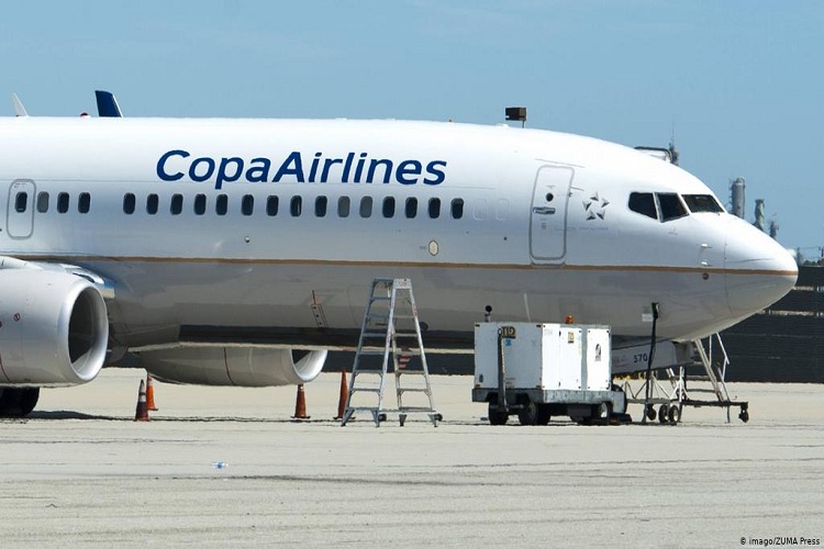 Avión de Copa Airlines chocó con aves al despegar en aeropuerto La Chinita