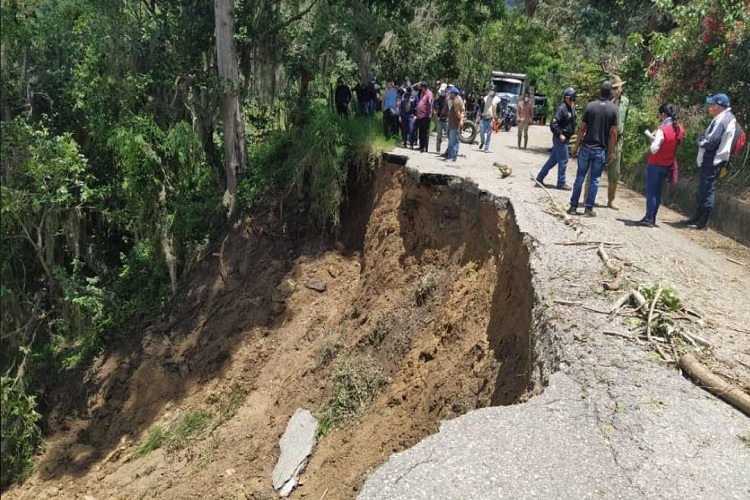 Carretera Boconó- Tostos- Niquitao en precarias condiciones tras lluvias en Trujillo