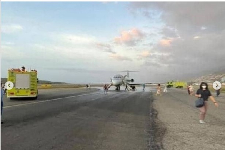 Un avión de la aerolínea Laser se incendió al aterrizar en Maiquetía