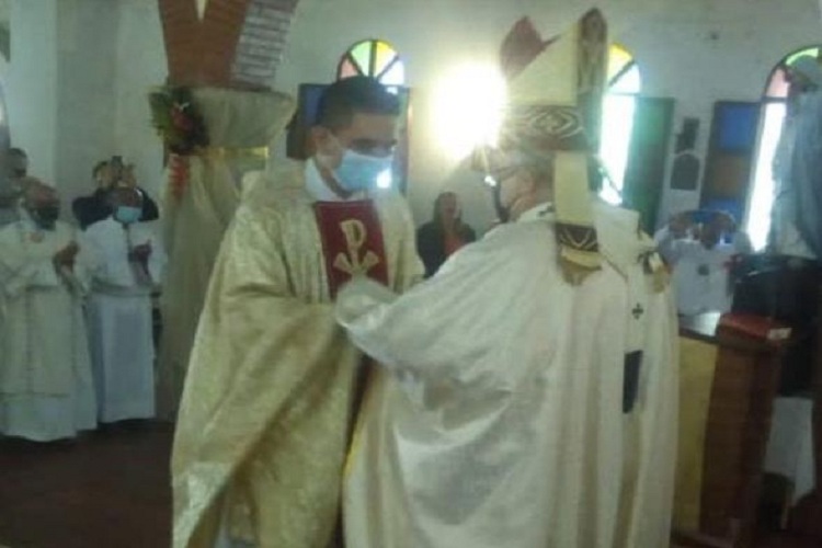 Arquidiócesis metropolitana realizó su primera ordenación sacerdotal en tiempos de pandemia