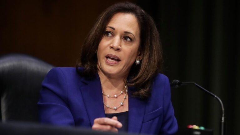 Harris: EEUU debe responder ante las destituciones de jueces en El Salvador