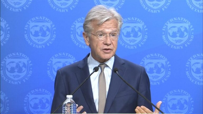 El FMI apoya un «consenso más amplio» para la reforma fiscal en Colombia