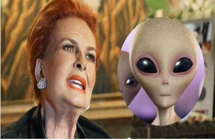 Presentadora de TV afirma que extraterrestres le curaron una fractura (vídeo)