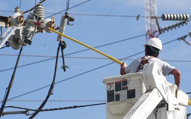 Interrumpen servicio eléctrico por 5 horas en dos parroquias del municipio Carirubana