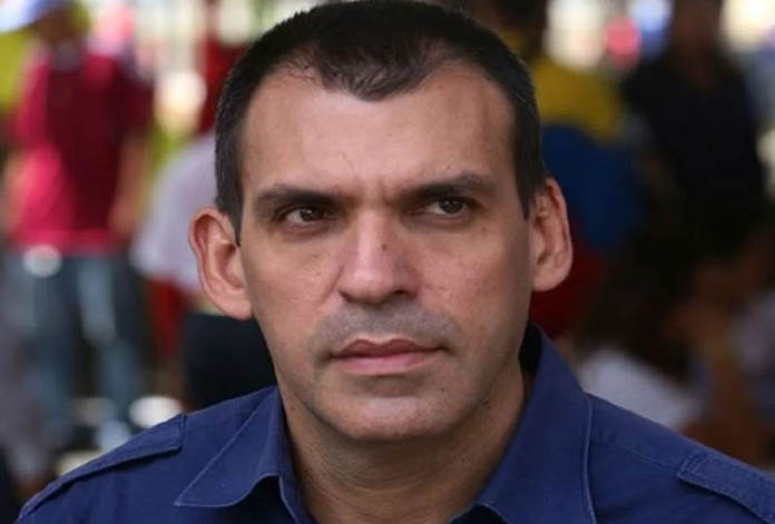 Ministro Abreu pone a disposición el 0800-INFOVIA para denuncias en el Metro de Caracas