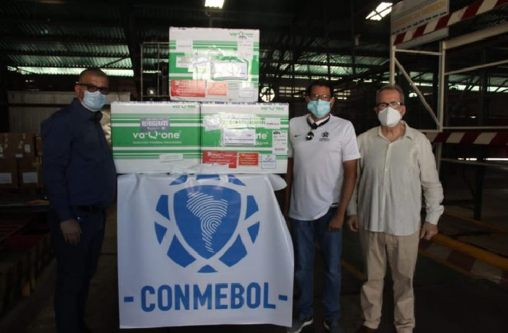Fútbol venezolano recibe vacunas contra coronavirus donadas por Conmebol
