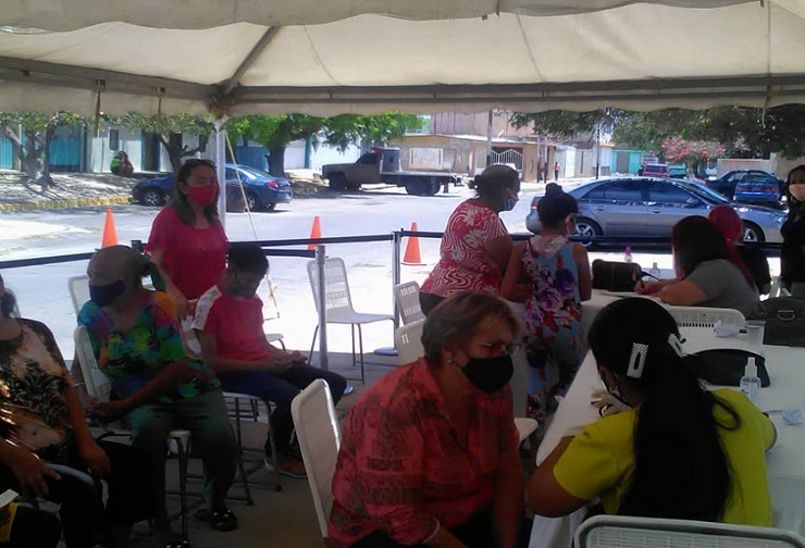 Realizan actividad social comunitaria en Las Margaritas
