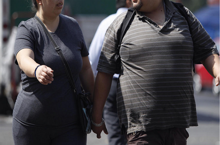 60 % de los adultos de Latinoamérica aumentó de peso durante la pandemia