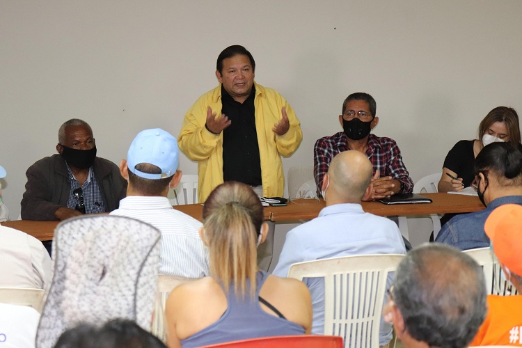 Velásquez: Las elecciones regionales son inútiles sino hay presidenciales