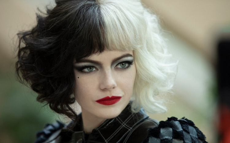 Emma Stone: «Tuvieron que ver algo maligno y terrible en mí para ser Cruella»