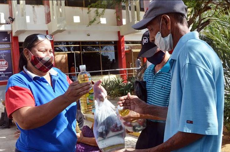 Alcaldía de Carirubana sigue adelante con la entrega de bolsas de alimentos