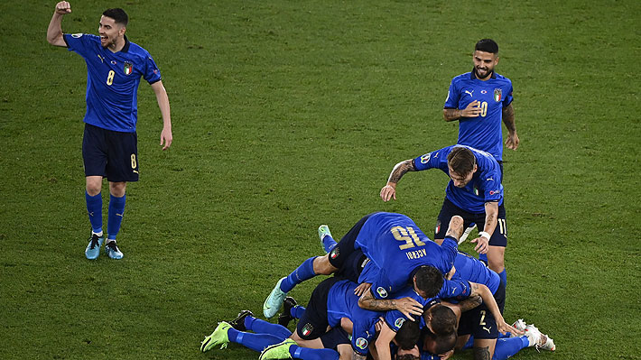 Italia golea a Suiza y clasifica a octavos de la Eurocopa