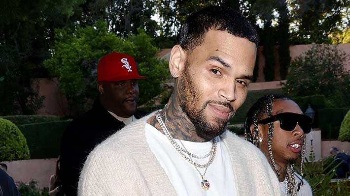 Chris Brown fue nuevamente acusado de agredir a una mujer