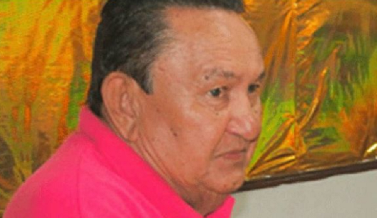 CNP Falcón rinde honores al periodista Lázaro Flores y acuerda tres días de duelo