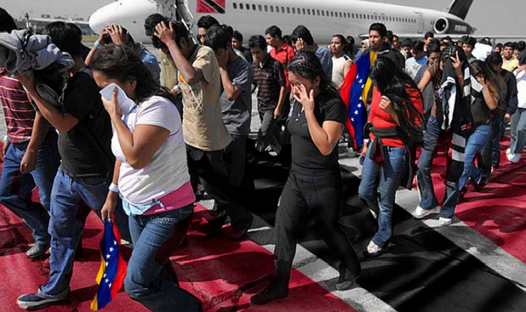 Miles de venezolanos que buscaron refugio en Trinidad y Tobago buscan volver a casa