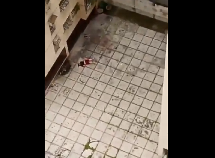 Un joven se lanzó al vacío desde un edificio en Maracay (Vídeo)