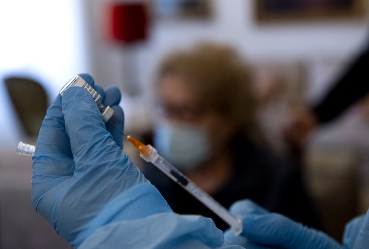 Academia Nacional de Medicina espera ser receptora de vacunas donadas