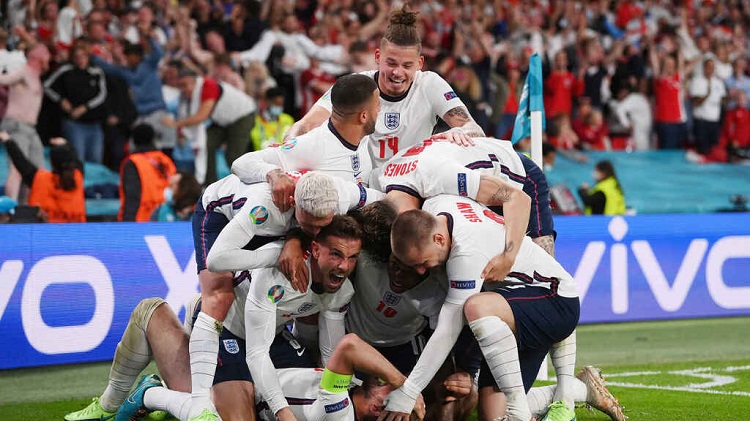 Inglaterra gana a Dinamarca y clasifica para la final de la Eurocopa por primera vez en su historia