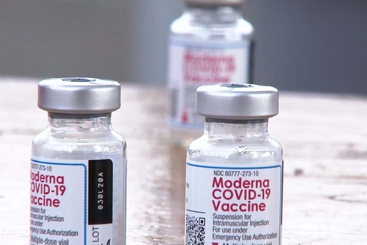 Europa aprueba uso de la vacuna de Moderna en menores de 12 a 17 años