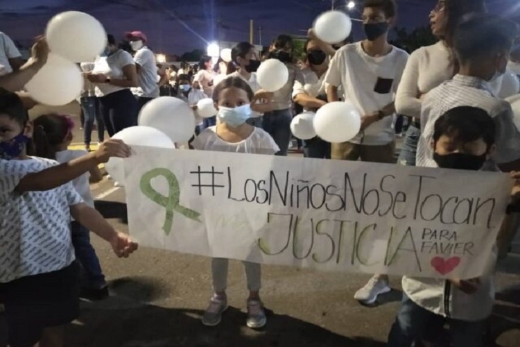 «Justicia para Fabier», vecinos de Altos del Sol Amado realizaron una vigilia en su honor
