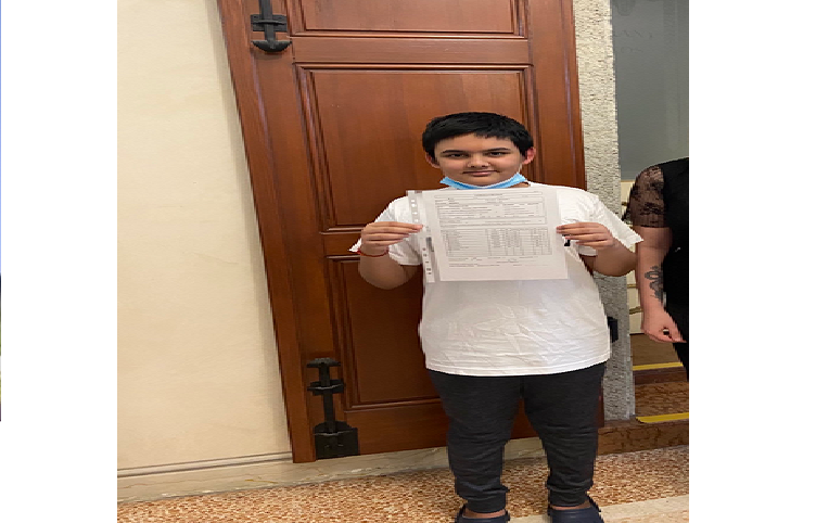 Niño de 12 años se convierte en el «Gran Maestro de Ajedrez» más joven de la historia