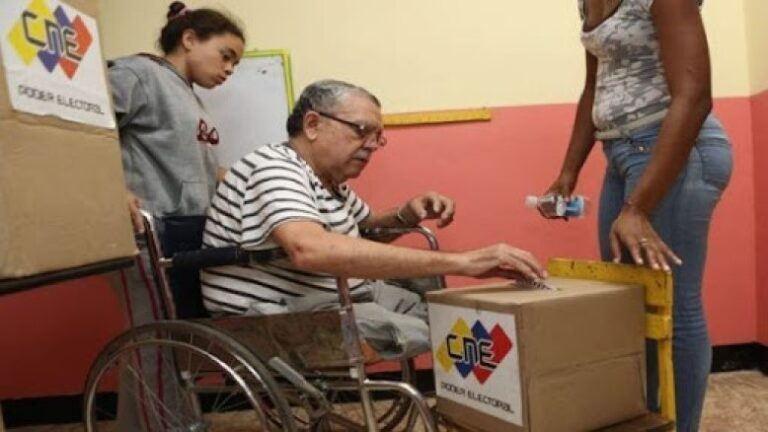 Personas con discapacidad serán atendidos por la Mesa 1 de los centros de votación