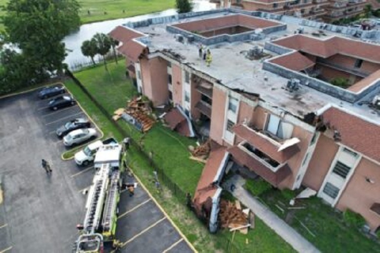 Evacuan otro edificio en Miami-Dade tras desplome parcial del tejado