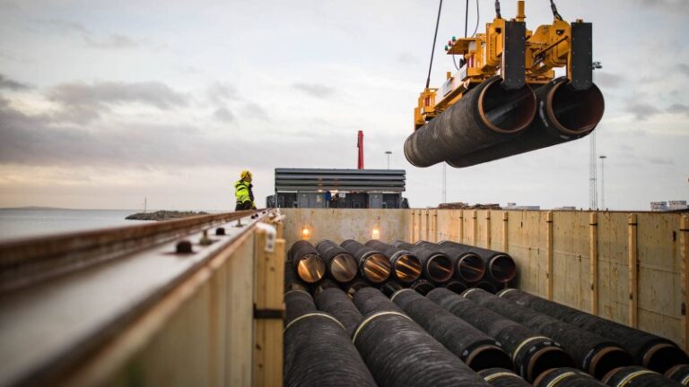 Alemania llega a un acuerdo con EEUU para completar gasoducto con Rusia