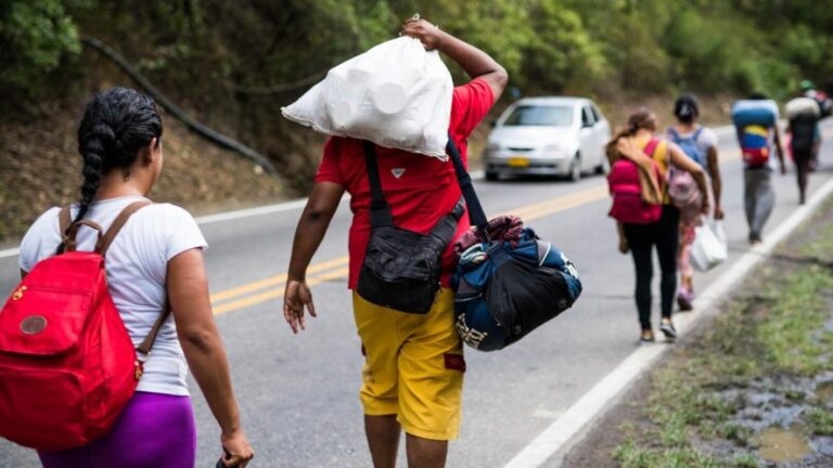 La OEA advierte que la migración venezolana puede superar la de Siria en 2022