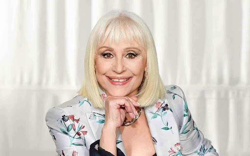 Canciones de Raffaella Carrá se convertirán en un musical