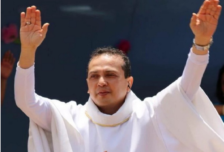 Sacerdote es acusado de abusar sexualmente de siete mujeres en Colombia