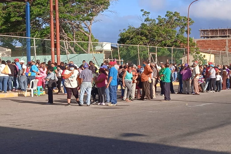 Fotos: Proceso electoral en Carirubana transcurre con rapidez