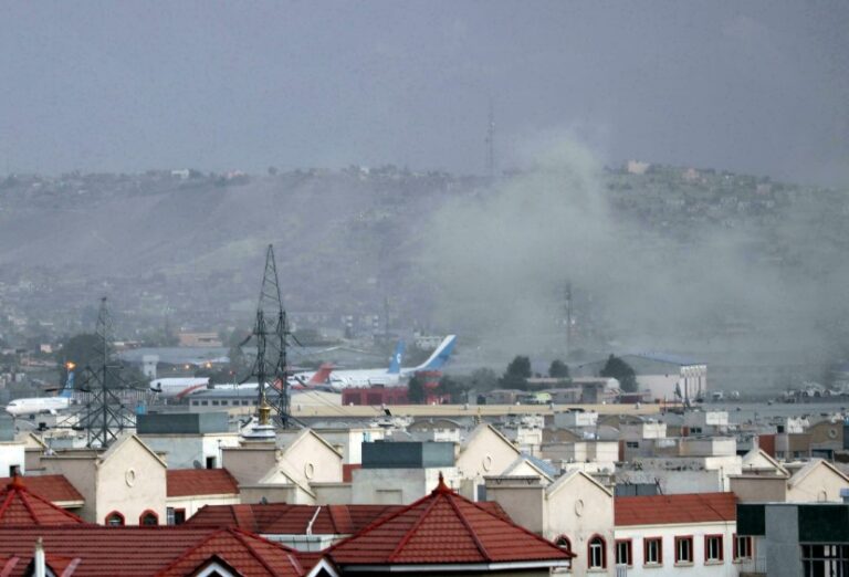 El Pentágono confirma que hay estadounidenses y civiles entre las víctimas en Kabul