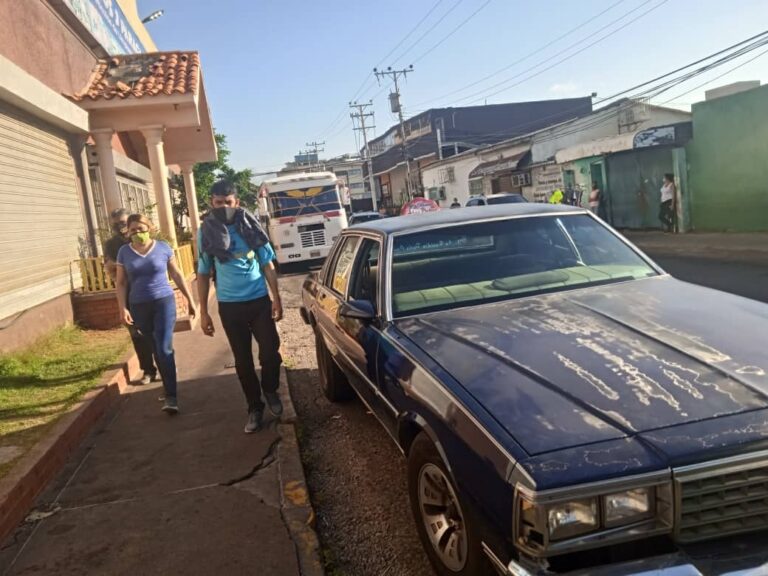 Falta de combustible impide al transporte público de Paraguaná estar operativo