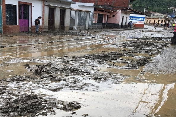Fuertes lluvias en Mérida causaron la muerte de dos niños