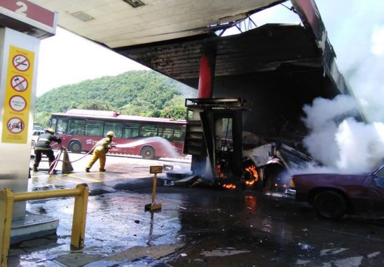 Al menos un muerto y seis heridos por explosión en estación de servicio en Anzoátegui (+video)