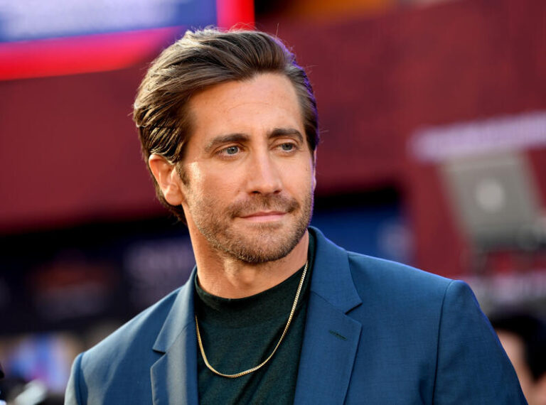 Jake Gyllenhaal dice que no se baña frecuentemente