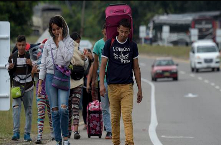 Presentan campaña para inclusión laboral de venezolanos en Colombia