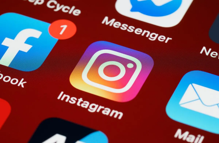 Instagram potenciará las búsquedas añadiendo contenido por palabras clave