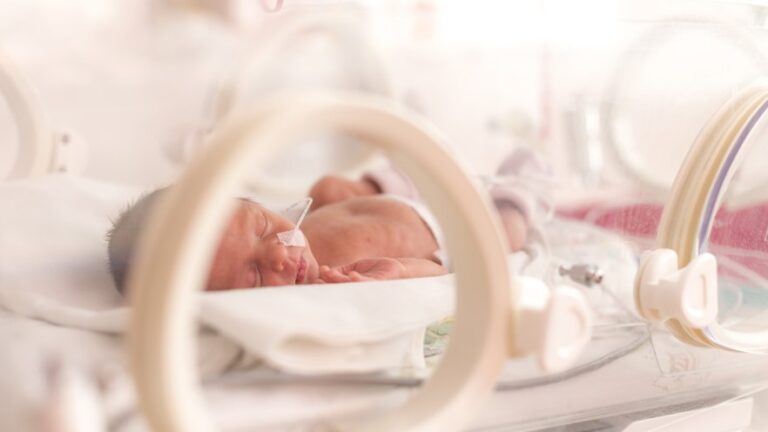 La covid-19 no está relacionada con un aumento de nacimientos prematuros, según estudio