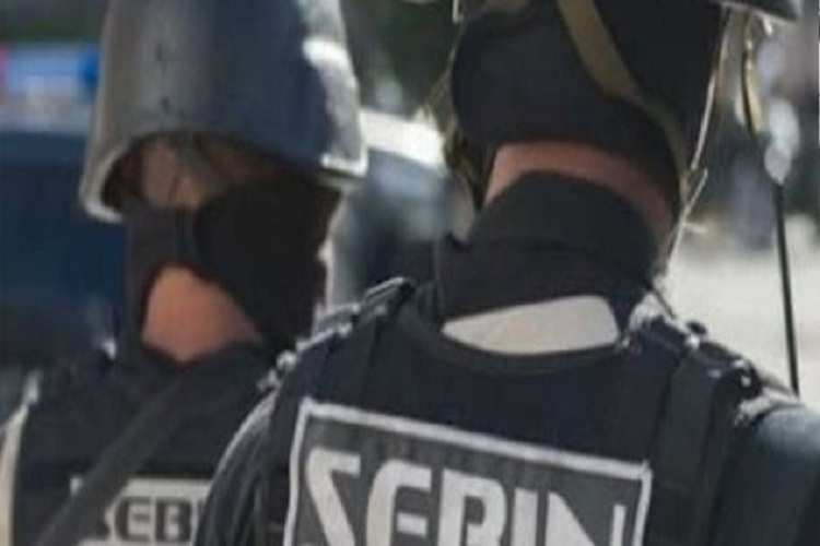 Autoridades arrestan a falso Sebin en la ciudad de Valera