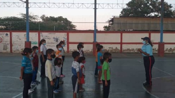 Policía comunal dicta taller sobre el Covid a la brigada  infantil y juvenil de Las Margaritas