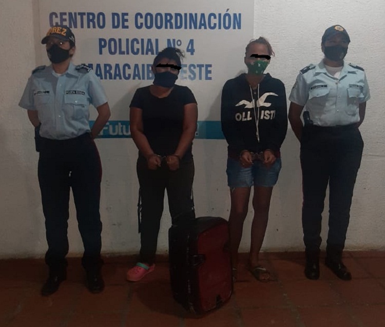 Golpea a su hijo de cuatro años en el ojo en complicidad con su pareja