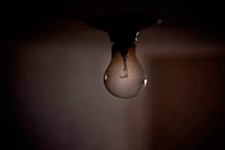 48 horas sin luz tienen los vecinos de Zarabón