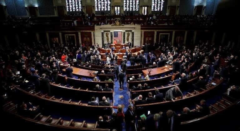 La Cámara Baja de EEUU aprueba una ley para suspender el techo de deuda