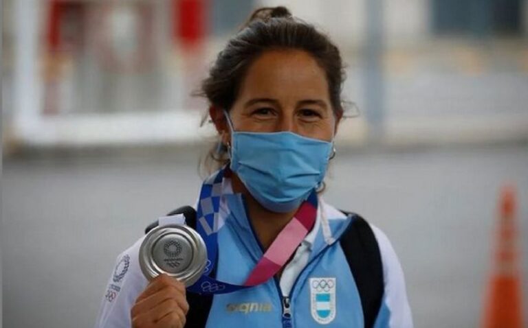 Asaltan a una jugadora argentina de hockey y le roban la medalla olímpica