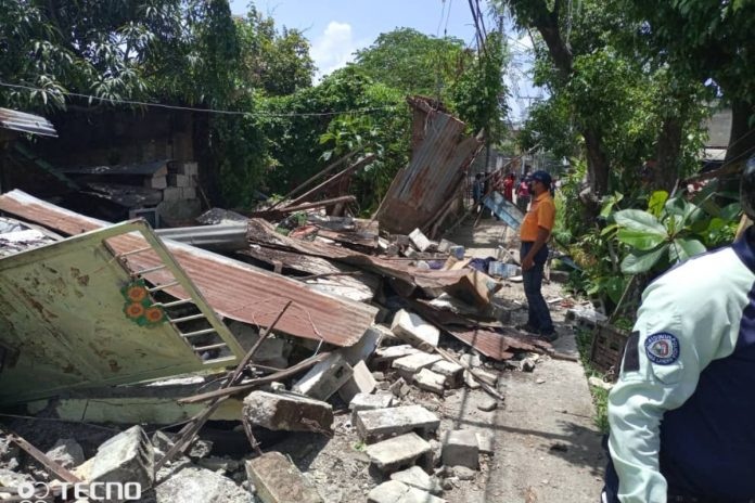 Hombre murió al derrumbarse su vivienda en Ocumare del Tuy